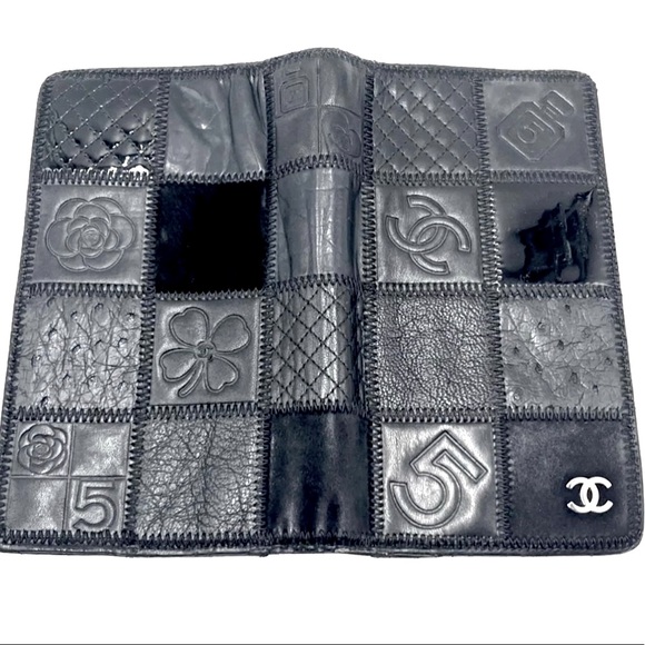 Chanel wallet -rare - Picture 1 of 10